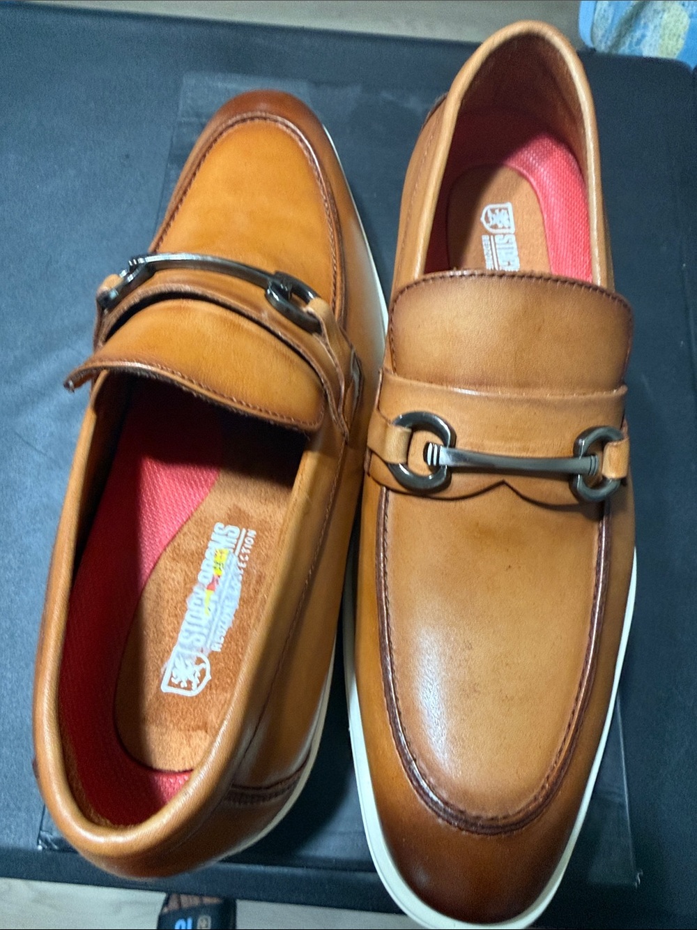 Stacy Adam’s. NewMen's Tan Leather Slip-On Loafers with Metal Bit
